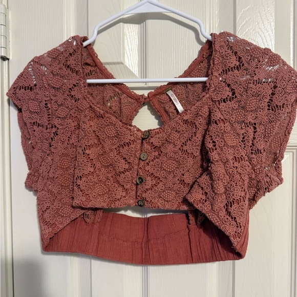 Free People Tops - Free People Epic Sunset Crop Top in mauve size large EUC